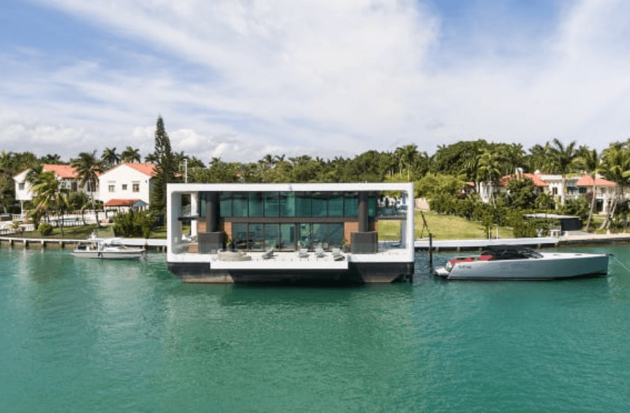 Miami Space hero